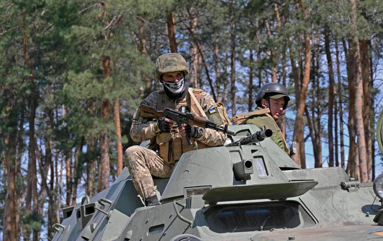Українські воїни відбили 11 атак у двох областях і знищили 3 склади окупантів